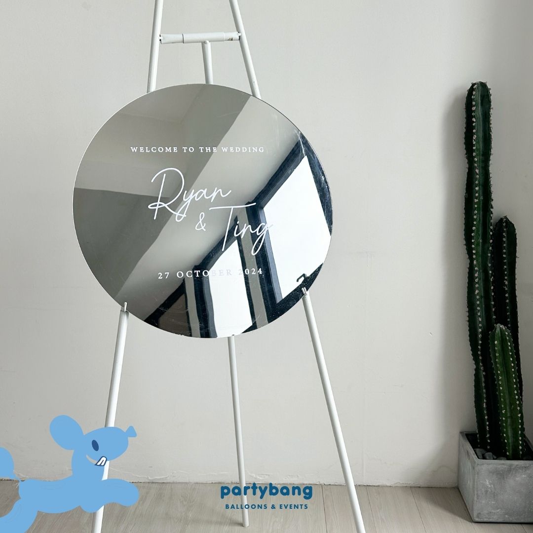 4 Days Rental Mirror Acrylic Signage Circle (Silver)