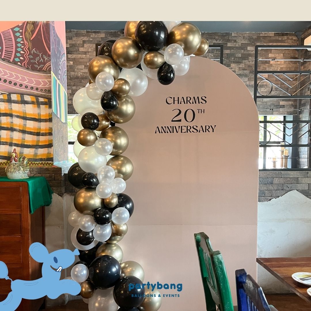 Plain Foamboard Arch Backdrop Setup with Balloon Garland (One Board)