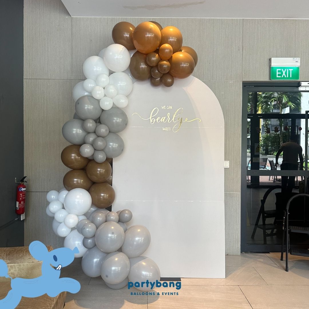 Plain Foamboard Arch Backdrop Setup with Balloon Garland (One Board)