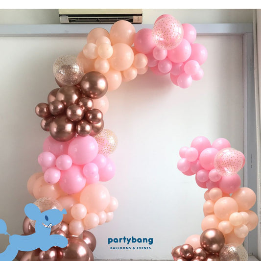 Free Standing Organic Balloon Garland Arch Set up [Deluxe]