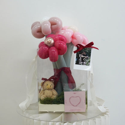 Flower Balloon Bouquet with Photo Print Sweetheart Gift Box
