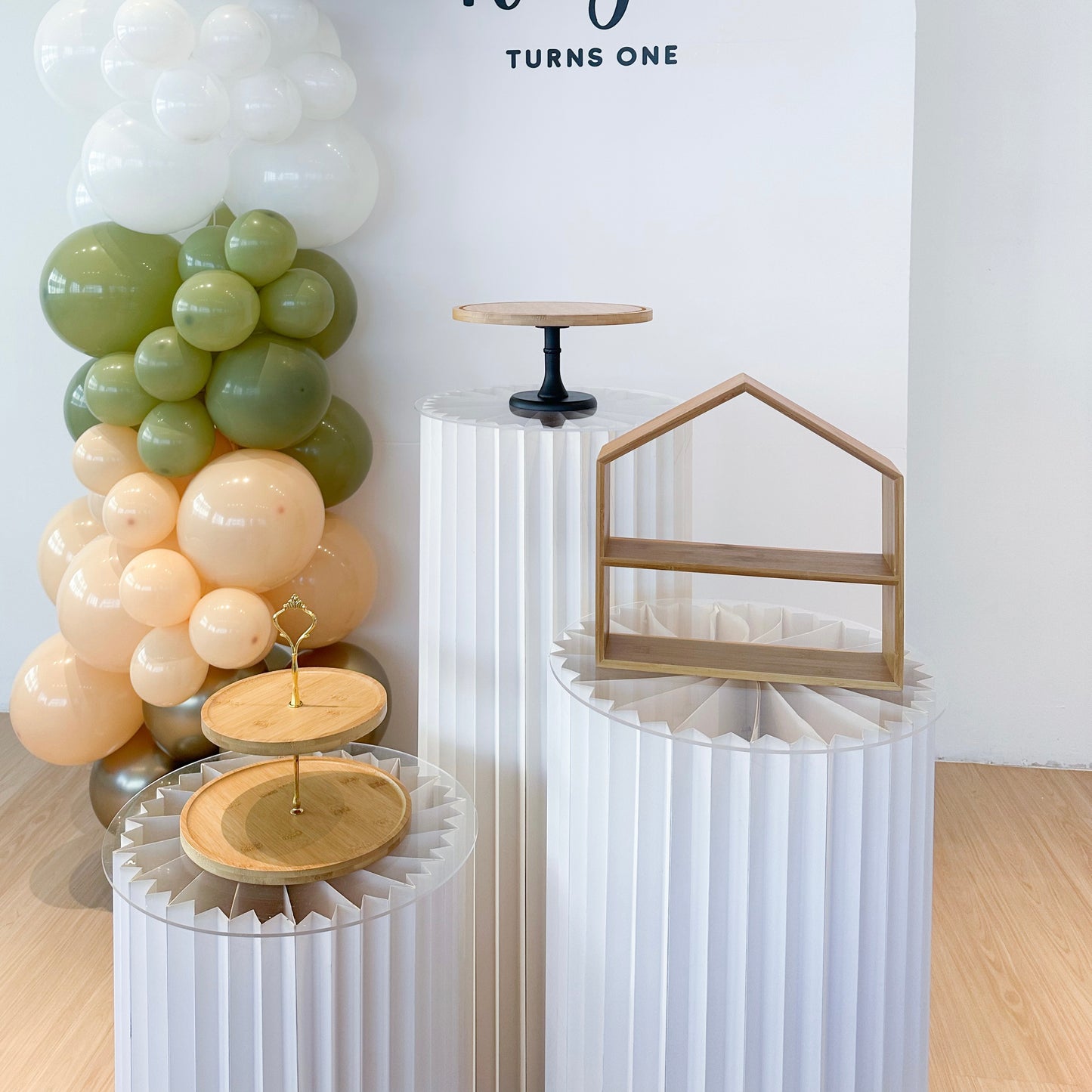 3pcs Paper Pedestal Table [4 Days Rental]
