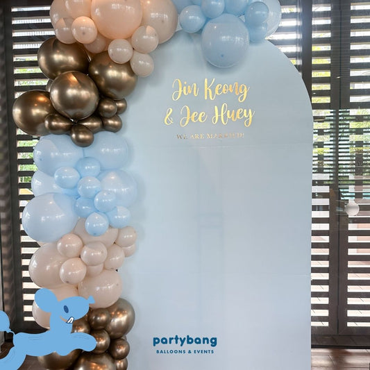 Plain Foamboard Arch Backdrop Setup with Balloon Garland [Blue]