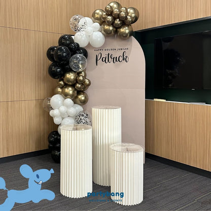Plain Foamboard Arch Backdrop Setup with Balloon Garland [Sand]
