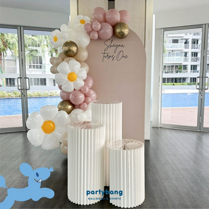 Plain Foamboard Arch Backdrop Setup with Balloon Garland [Sand]