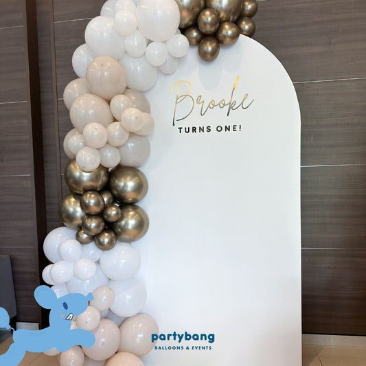 Plain Foamboard Arch Backdrop Setup with Balloon Garland [White]