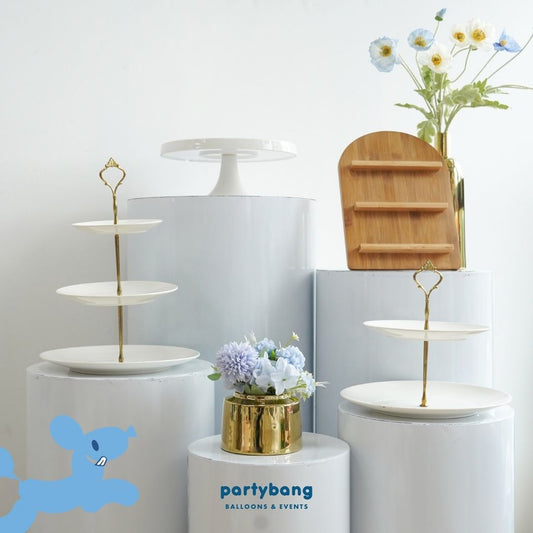 5pcs White Metal Round Pedestal Table [4 Days Rental]